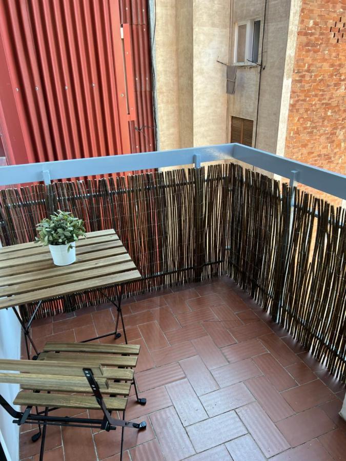 Sunny And Quiet Sagrada Familia Apartment Barcelona Exterior foto