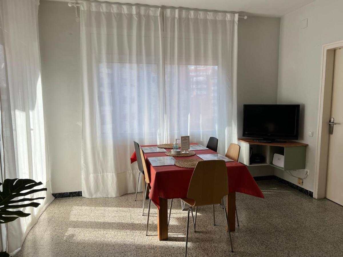 Sunny And Quiet Sagrada Familia Apartment Barcelona Exterior foto